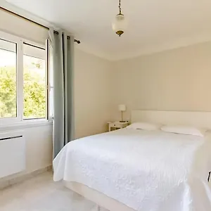 Echauguette, Et Toilette Privee Maison Partagee Avec La Proprietaire Six-Fours-les-Plages